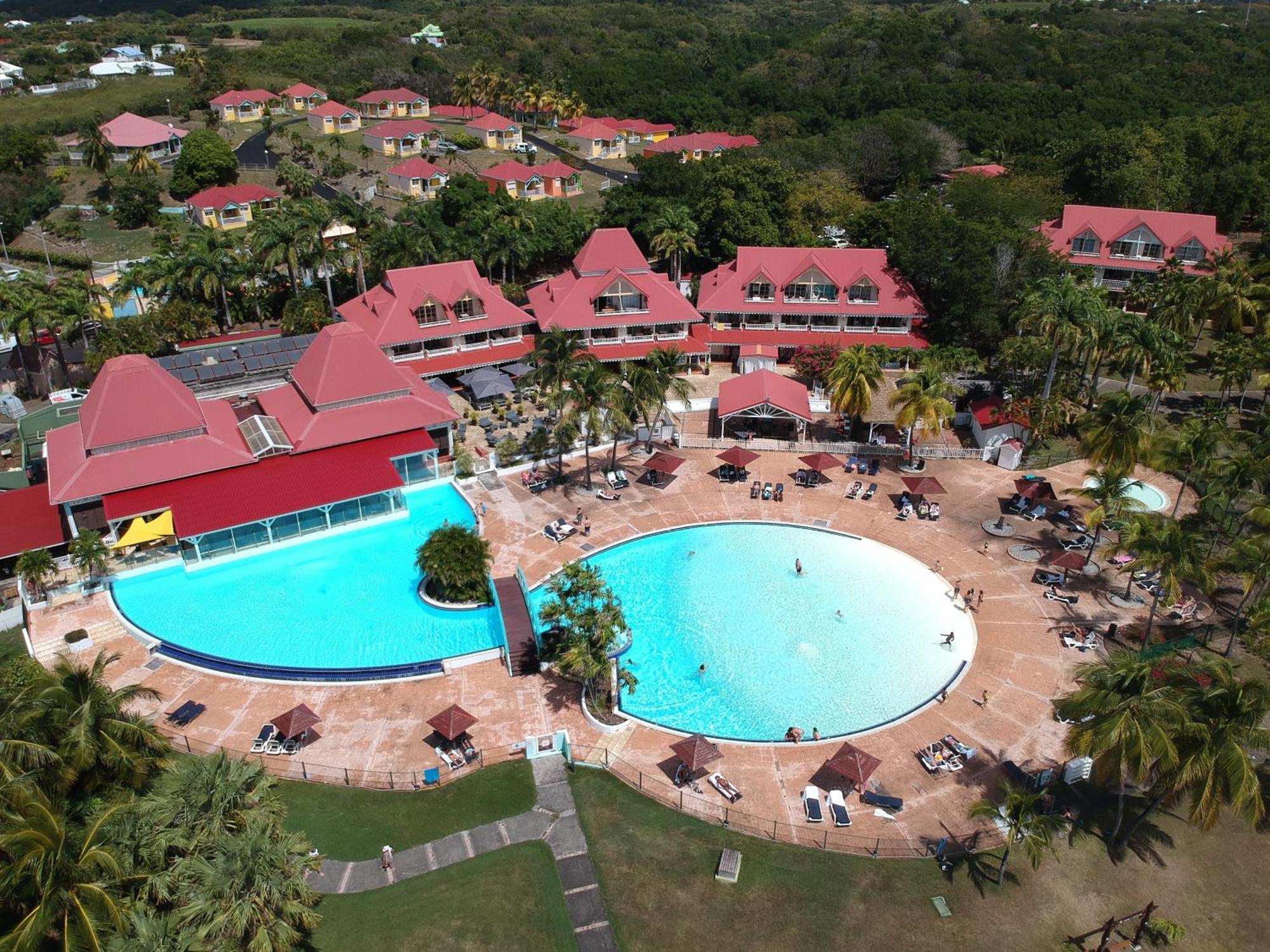 Appart T3 Village Vacances Sainte-Anne Courcelles Exterior foto